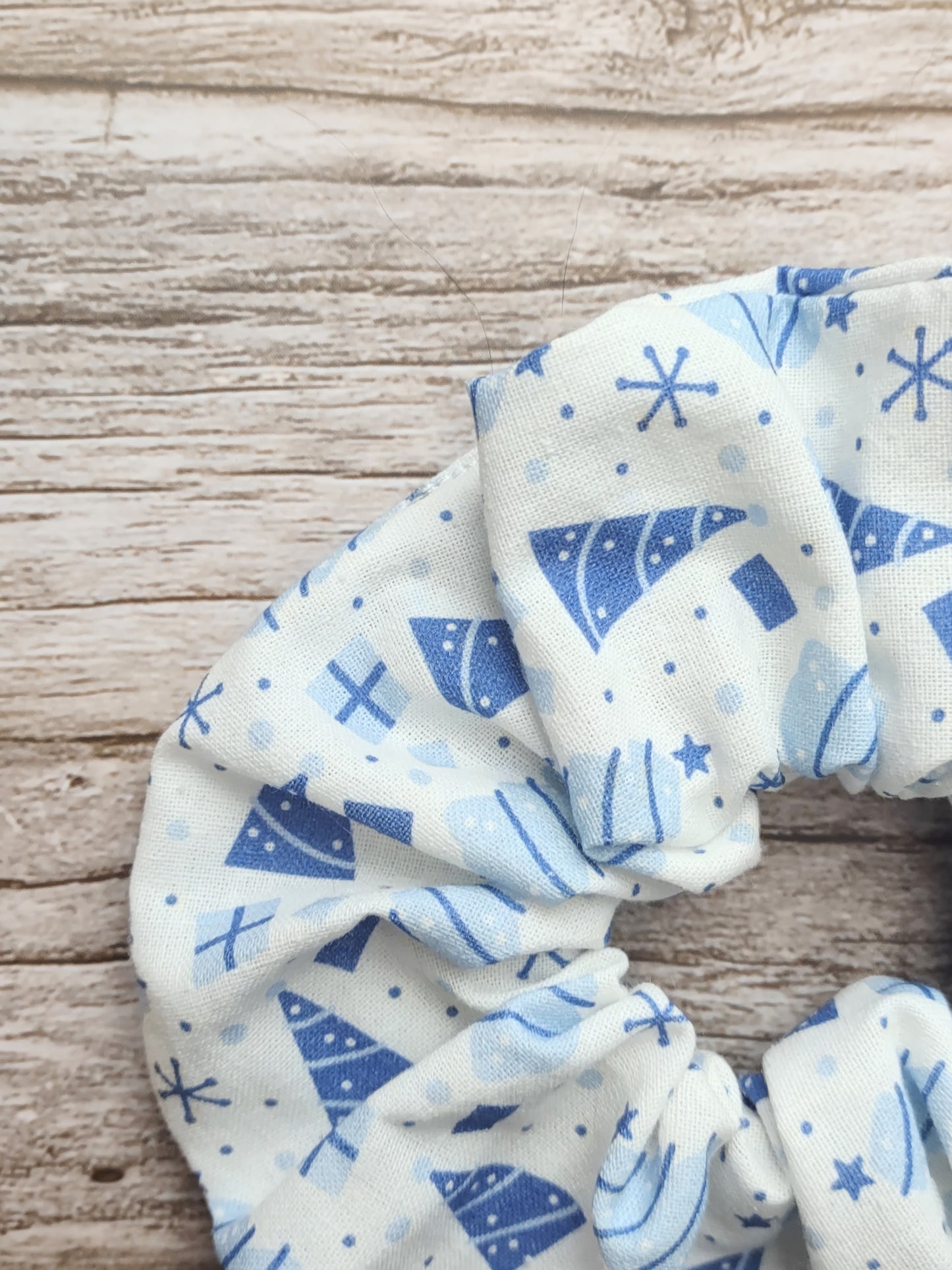 "Holiday Trees" White Cotton Christmas Tree Print Hair Scrunchie (Limited)