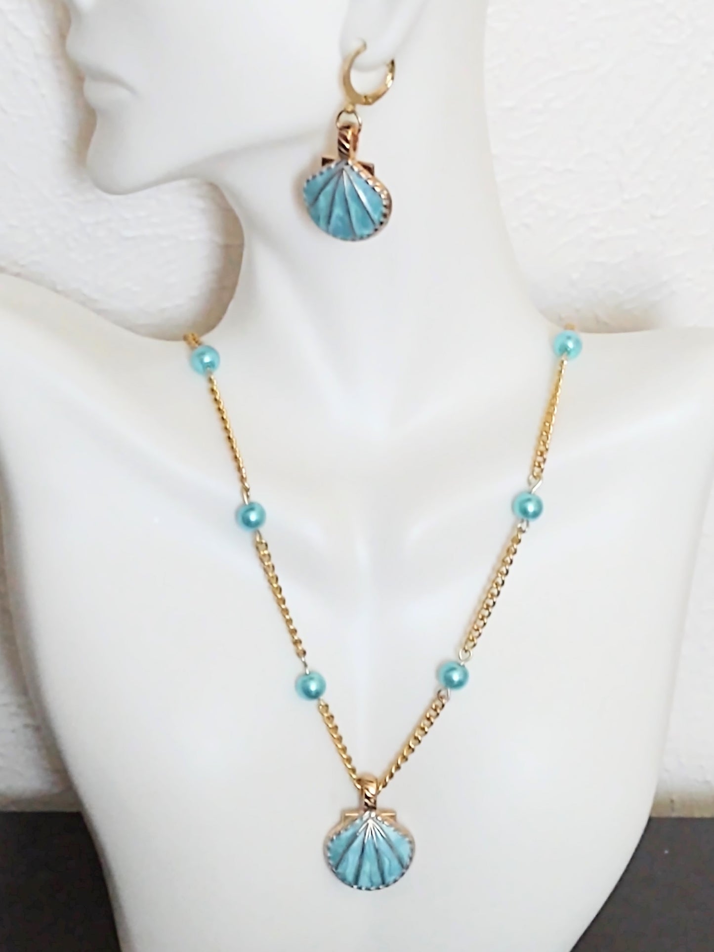 "Ocean Dreams" Gold Stainless Steel Seashell Necklace