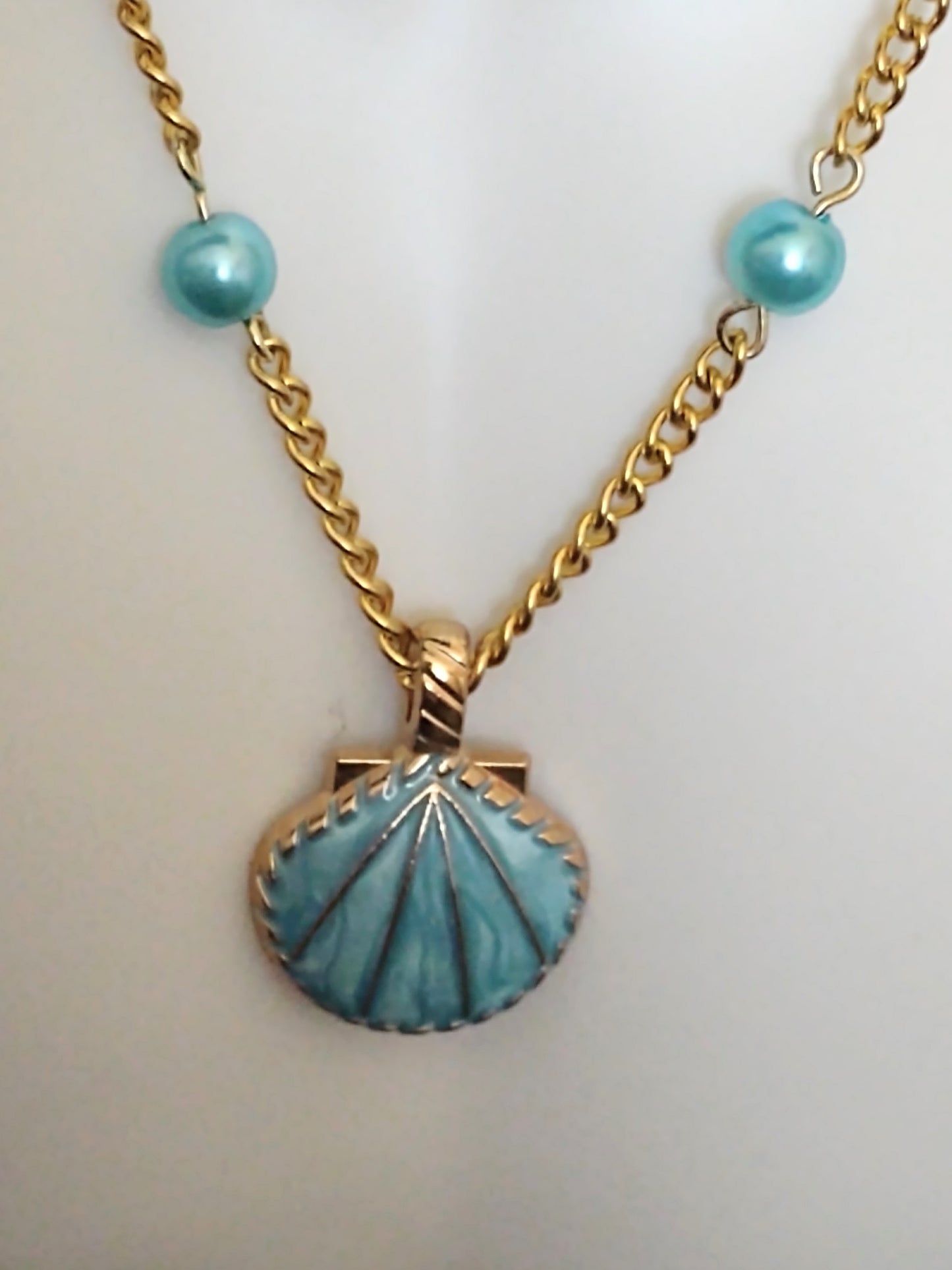 "Ocean Dreams" Gold Stainless Steel Seashell Necklace
